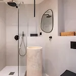 Wabi Sabi, Premium Au Coeur De דירה ליון